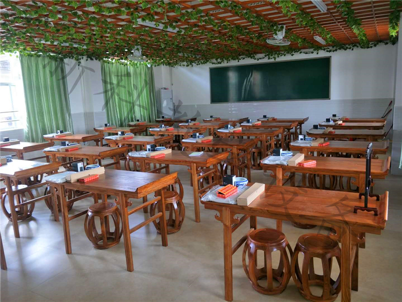 <a href='http://www.bcmwl.com/chanpin/57-1.html' target='1' style='font-size:18px; font-weight:bold; color:#000000;'>書法功能室</a>設備