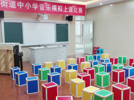 <a href='http://www.bcmwl.com/chanpin/58-1.html' target='1' style='font-size:18px; font-weight:bold; color:#000000;'>音樂功能室</a>